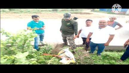 चलकुशा: बरदबोही नदी के पास पुलिस ने लावारिस हालत में एयर गन बरामद की