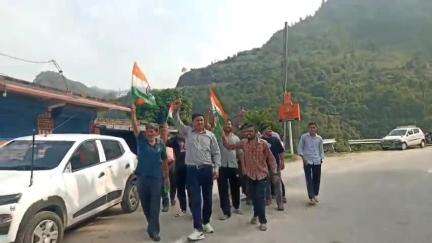 बाराकोट:भाजपा ने बाराकोट मंडल के बूथों में निकाली तिरंगा यात्रा।