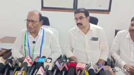 మంగళగిరి: అధికారం చేపట్టిన సంవత్సరంలో చంద్రబాబు ఏ ఒక్క హామీ నెరవేర్చలేదు వైసిపి గుంటూరు జిల్లా అధ్యక్షుడు, మాజీ మంత్రి రాంబాబు