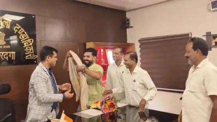 लोहरदगा: अल्पसंख्यक कांग्रेस कमेटी के प्रतिनिधिमंडल ने नए डीसी से मुलाकात की
