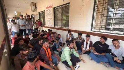 मंदसौर: ABVP का पीजी कॉलेज में प्रदर्शन, शासकीय महाविद्यालय एवं बालक छात्रावास में अव्यवस्था के खिलाफ