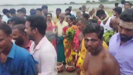 உளுந்தூர்பேட்டை: பாதூர் கிராமத்தில் அமைந்துள்ள ரேணுகாம்பிகை திருக்கோயிலில் நடைபெற்ற 61 ஆம் ஆண்டு செடல் திருவிழா