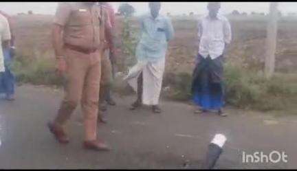 வேப்பந்தட்டை: மேட்டுப்பாளையத்தில் மோட்டார் சைக்கிள்- மொபட் நேருக்கு நேர் மோதல், இரண்டு பேர் பலி