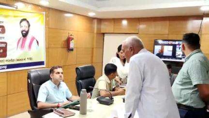 नारनौल: नगराधीश ने नारनौल लघु सचिवालय में समाधान शिविरों को लेकर की समीक्षा बैठक