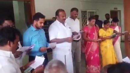 தூத்துக்குடி: மாநகராட்சி அலுவலகம் முன்பு புகையிலை ஒழிப்பு தின உறுதிமொழி ஏற்பு