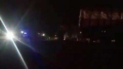दुर्गावती: छज्जूपुर पोखरे के पास NH-19 पर खड़ी ट्रक में घुसी कार, चालक की हुई मौत