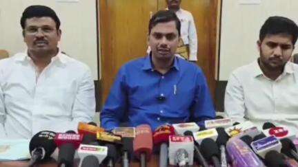 தூத்துக்குடி: மாவட்ட ஆட்சியர் அலுவலகத்தில் வைகாசி விசாகத்தை முன்னிட்டு உள்ளூர் விடுமுறை மாவட்ட ஆட்சியர் அறிவிப்பு