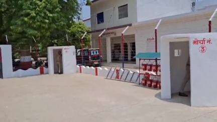 शाहजहांपुर: पुलिस लाइन में अपर पुलिस अधीक्षक ग्रामीण दीक्षा भंवरे ने किया वार्षिक निरीक्षण