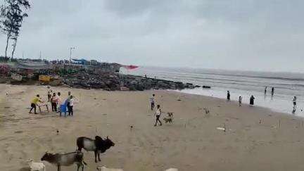ଭୋଗରାଇ: ଉଦୟପୁର ରେ ମତ୍ସ୍ୟଜୀବୀଙ୍କୁ ମତ୍ସ୍ୟ ବିଭାଗ ପକ୍ଷରୁ ଡାକବାଜି ଯନ୍ତ୍ର ଦ୍ୱାରା ସତର୍କ ସୂଚନା ଜାରି