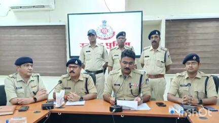 उज्जैन शहर: मां वैवाहिक जीवन में करती थी हस्तक्षेप, बेटे ने कुल्हाड़ी से मारकर की हत्या, पुलिस ने किया खुलासा