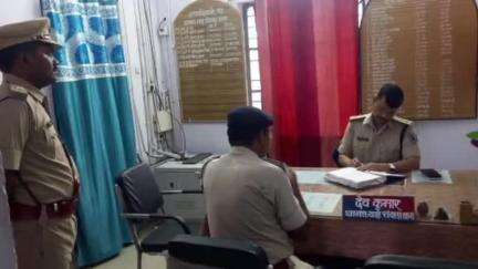 चेवाड़ा: पुलिस अधीक्षक बलिराम कुमार चौधरी ने शुक्रवार को चेवाड़ा थाना का निरीक्षण किया