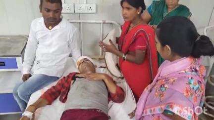 जहानाबाद: किनारी में मंदिर के पास ऑटो पलटा, ऑटो चालक गंभीर रूप से घायल