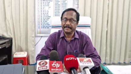 जशपुर: जशपुर में कोरोना को लेकर स्वास्थ्य विभाग अलर्ट, ऑक्सीजन सिलिंडरों की जांच शुरू, CMHO डॉ जी एस जतरा ने दी जानकारी