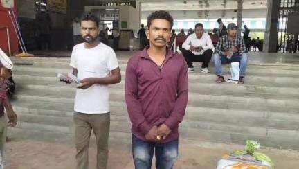 अमेठी: अमेठी रेलवे स्टेशन पर तत्काल टिकट लेने आए युवक से मोबाइल, पर्स व सोने की चेन चोरी