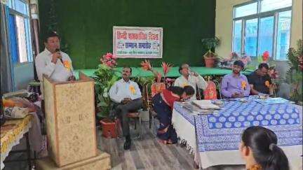 गरुड़: हिंदी पत्रकारिता दिवस पर तहसील पत्रकार संगठन ने गरूड़ में पत्रकार सम्मान समारोह आयोजित किया, जिला सूचना अधिकारी मौजूद