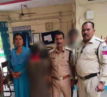 बड़ागांव धसान: बड़ागांव थाना पुलिस ने अपहृत नाबालिग बालिका को बिहार से किया दस्तयाब, परिजनों को सौंपा