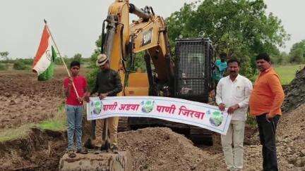अंबड: अंबडच्या भालगाव शिवारात खोलीकरण