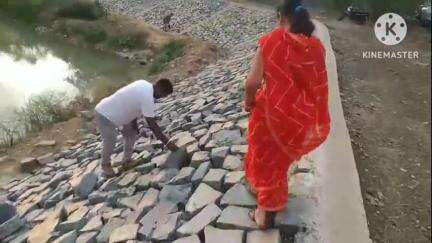 नवागढ़: नवागढ़ के लंकेटर तालाब के सौन्दर्यीकरण कार्य में अनियमितता, ठेकेदार पर मनमानी का आरोप, #jansamasya