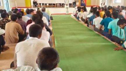 गुनौर: ग्राम पंचायत सुनहरा में विधिक साक्षरता शिविर का आयोजन