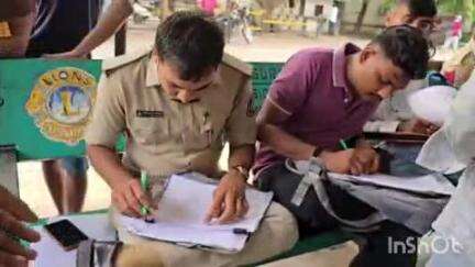 ચોરાસી: શહેરના સચિન વિસ્તારમાં ચા પીવા જતા શાળા બનાવીને અજાન્ય વાહન ચાલકે અડફેટે લેતા બંનેના ઘટના સ્થળે મોત, પોલીસે તપાસ શરૂ કરી