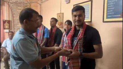 উদয়পুর: বিএসএফ ইন্ডিয়ান আর্মি টিএসআর এবং ত্রিপুরা পুলিশে চাকরি পাওয়া ছাত্র-ছাত্রীদের সম্বর্ধনার আয়োজন উদয়পুরে