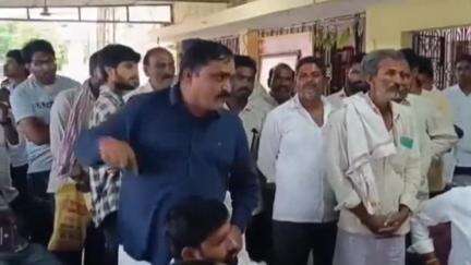 ఉదయగిరి: నర్రవాడ వెంగమాంబ బ్రహ్మోత్సవాల  సమస్యలను ఎమ్మెల్యే దృష్టికి తీసుకెళ్లిన భక్తులు, స్థానికులు