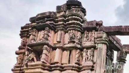 कर्वी: गोंडा गांव में स्थित चंदेलकालीन मंदिर आज भी रहस्यमयी, मंदिर के संरक्षण की उठी मांग