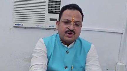 शिवपुरी नगर: घर-घर सिंदूर वितरण पर कांग्रेस की आपत्ति पर सुरेंद्र शर्मा का पलटवार, बताया 'भ्रम की राजनीति'
