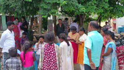 యర్రగొండపాలెం: ఎర్రగొండపాలెం లో బాల్య వివాహాన్ని అడ్డుకున్న ఎమ్మార్వో మంజునాథ రెడ్డి
