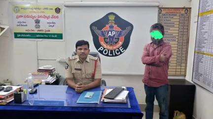 జగ్గంపేట సెంటర్లో మద్యం మత్తులో హల్ చల్ చేసిన వ్యక్తిపై కేసు నమోదు