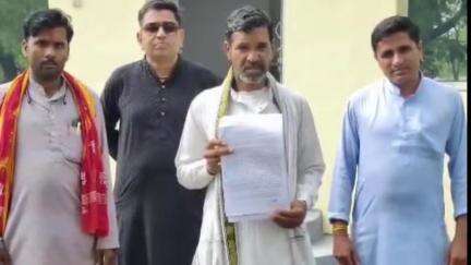 राजगढ़: विधायक ने एसपी से पुलिसकर्मी को हटाने के लिए कहा, पूर्व सरपंच से मारपीट का मामला; सड़क पर गाड़ी लगाने पर है विवाद