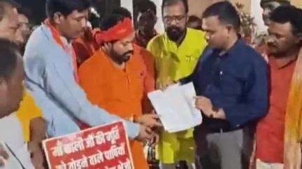 बस्ती: आवास विकास स्थित मां काली की प्रतिमा को जेसीबी से खंडित करने के मामले में ठेकेदार और चालक पर मुकदमा दर्ज