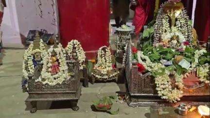 ସୋନପୁର: ସଦର ଚନ୍ଦ୍ରଶେଖର ମନ୍ଦିରରୁ ମହାଦେବଙ୍କୁ ବରବେଶରେ ସଜେଇ ବାହାରିଲା ବରାତି