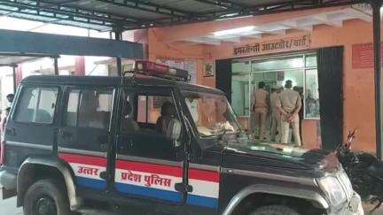 ललितपुर: खितबास के पास चड्डी बनियान गैंग के बदमाशों के बीच पुलिस की मुठभेड़, 3 बदमाशों को लगी गोली, भर्ती जिला अस्पताल