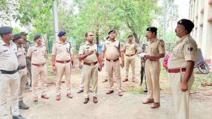 औरंगाबाद: शहर के कर्मा रोड स्थित पुलिस केंद्र का एसपी ने किया निरीक्षण, आने वाले दिनों में पुलिसकर्मियों की ट्रेनिंग को सफल बनाने
