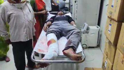 जहानाबाद: इमलिया मोड़ के पास बाइक ने पैदल जा रहे युवक को मारी टक्कर, युवक सहित तीन लोग घायल