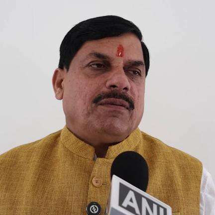 नारी सशक्तिकरण के संकल्प की पूर्ति की दिशा में आज का दिन अत्यंत महत्वपूर्ण है : CM