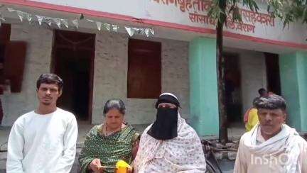 बार्शी: वैरागमध्ये रेशन कार्ड ऑनलाइन करून देण्यासाठी नागरिकांकडून घेतले पैसे, दुकानात गेल्यावर रेशनकार्ड बनावट #jansamasya