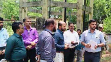 कोडरमा: उपायुक्त ने मुख्यालय के समीप पानी की टंकी का किया निरीक्षण, पानी सप्लाई सुचारू करने का निर्देश दिया