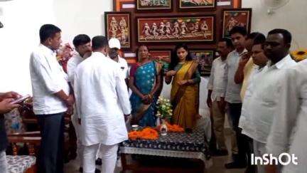लातेहार: कांग्रेस के प्रदेश प्रवक्ता एवं इंदिरा सेना के प्रदेश अध्यक्ष का सर्किट हाउस में पार्टी के कार्यकर्ताओं ने किया स्वागत