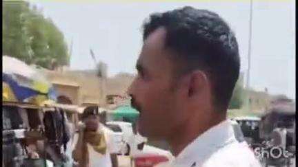 जैसलमेर: हनुमान चौराहे पर नो पार्किंग में खड़ी टैक्सी का शीशा तोड़ने का आरोप ट्रैफिक पुलिस कर्मी पर, टैक्सी चालक के साथ हुई झड़प