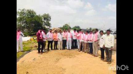 వికారాబాద్: రైతులు పండించిన వరి ధాన్యం తడిసిన వరి ధాన్యం వెంటనే కొనుగోలు చేసి మద్దతు ధర ఇవ్వాలని దారుర్ బిఆర్ఎస్ నాయకులు డిమాండ్