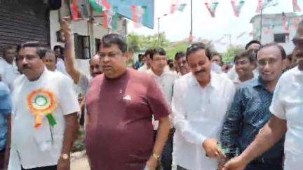 মিনাখাঁ: বামনপুকুর কৃষি বাজার থেকে নবনির্বাচিত তৃণমূলের জেলা সভাপতিকে দেওয়া হল সংবর্ধনা, উপস্থিত বিধায়ক