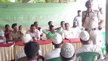 বারুইপুর: কুরবানী ঈদ উপলক্ষে বারুইপুর থানায় হয়ে গেল প্রশাসনিক বৈঠক উপস্থিত বারুইপুর পূর্বের বিধায়কসহ আরো অন্যান্য নেতৃবৃন্দরা