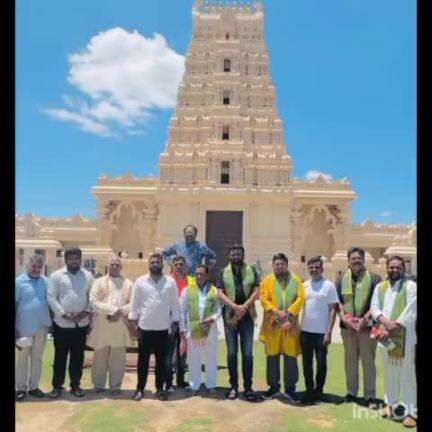 తాండూరు: టెక్సాస్ లోని ప్రముఖ ఆలయం కార్యదర్శి హనుమాన్ దేవాలయం సందర్శించిన మాజీ ఎమ్మెల్యే పైలట్ రోహిత్ రెడ్డి