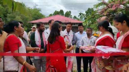 বিশ্বনাথ: পানীভড়ালত অসম ৰাজ্যিক গ্ৰাম্য জীৱিকা অভিযানৰ  সামূহিক প্ৰশিক্ষণ কেন্দ্ৰ উদ্বোধন জিলা আয়ুক্ত