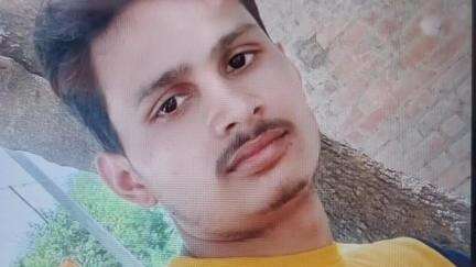 मैनपुरी: किशनी क्षेत्र में पत्नी से विवाद के बाद पति ने फांसी लगाकर आत्महत्या की