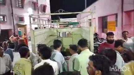 कर्मयोगी डिग्री कॉलेज के पास रोलर की चपेट में आने से युवक की हुई मौत
