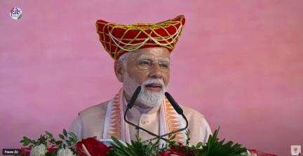 जिस काशी में लोकमाता अहिल्याबाई ने विकास के इतने काम किए, उस काशी ने मुझे भी सेवा का अवसर दिया है।

- PM Narendra Modi