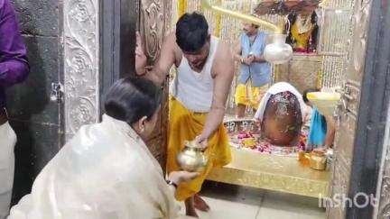 उज्जैन शहर: महाकालेश्वर मंदिर में दर्शन के बाद स्मृति ईरानी ने ऑपरेशन सिंदूर पर दिया बयान
